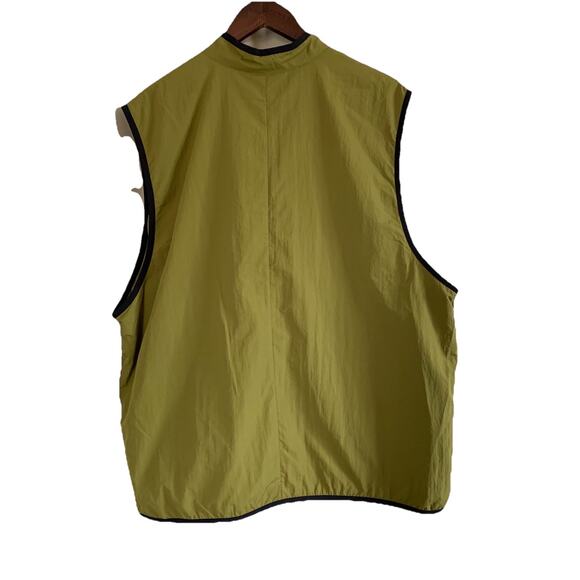 NWT Nike Vest Men’s Size XL Olive Green Tech Woven Utility Nylon Full Zip - Picture 10 of 14